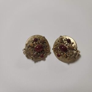 Carolee Vintage Gold Tone Red Brown Cabochon Filigree Clip On Earrings Statement
